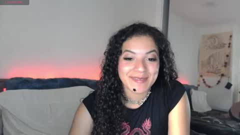 uwuSummer online show from July 20, 1:19 am