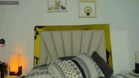 vahioleth  online show from January 15, 3:00 am