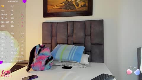 Vahiolet smith online show from January 17, 4:09 am