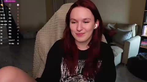 Val online show from March 20, 9:09 pm