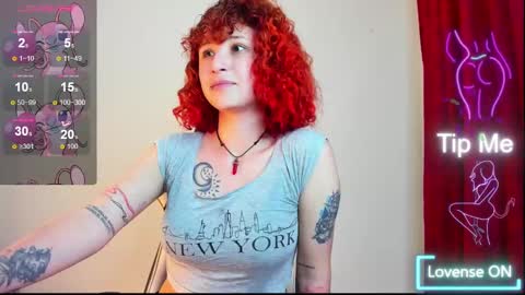 Snapshot of valent_27 chatting on January 22, 2:59 am Valentina online show from January 22, 2:59 am