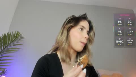 VALENTINA  online show from October 29, 12:26 am