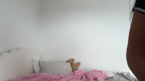 Snapshot of valentinaxo_ chatting on September 30, 4:40 am Valentina online show from September 30, 4:40 am