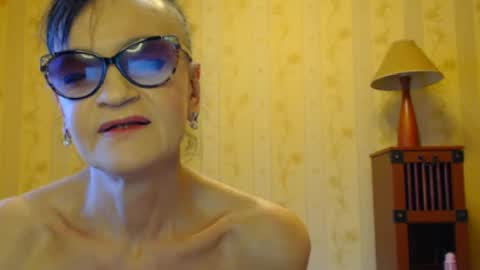 valentijm online show from February 18, 10:27 am