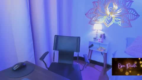 Valery And Daniel online show from November 6, 1:44 am