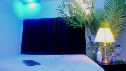 valeri_tafur online show from September 24, 11:09 am