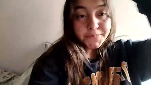 Snapshot of valeria_cherry chatting on October 5, 2:44 pm valeria online show from October 5, 2:44 pm