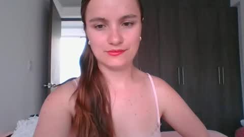 valeriafrannco online show from May 1, 10:46 pm