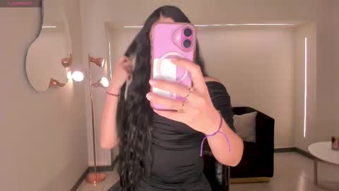 VALERIA ROSSI  online show from February 22, 11:55 am