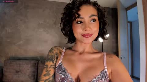  call me Val  online show from November 13, 3:55 pm