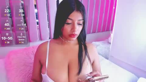 Snapshot of valery__ws chatting on December 5, 7:49 pm Valery online show from December 5, 7:49 pm