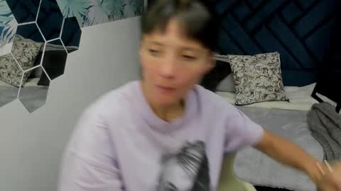 VALERY MORE online show from October 16, 12:30 pm