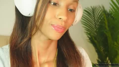 Valery swan1 online show from December 4, 4:26 am