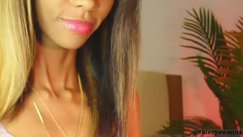 Valery swan1 online show from December 19, 5:10 am