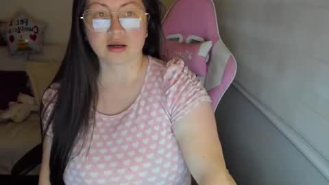 My name is Valery... Nice to meet you  thumb up me please its important online show from September 17, 12:41 am