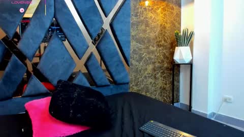 VALKA ROSS online show from November 29, 2:04 am