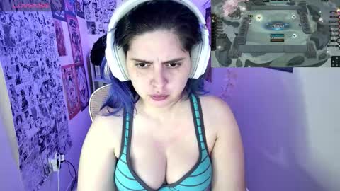 Snapshot of vallolet1_ chatting on September 30, 4:18 am Im Violet online show from September 30, 4:18 am