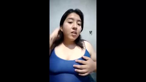 valm_vamps online show from March 23, 1:56 am