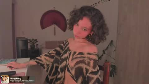      online show from May 25, 1:37 am