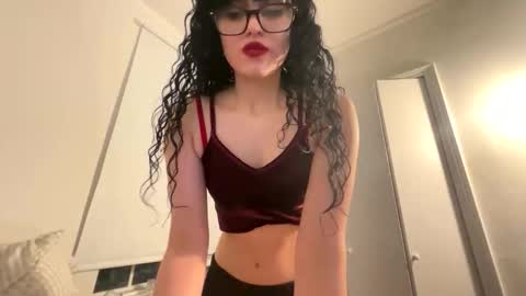 vampgatita online show from December 15, 2:39 am