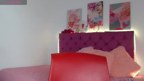 Snapshot of vanessa_lovea chatting on January 17, 1:47 am Vanessa online show from January 17, 1:47 am