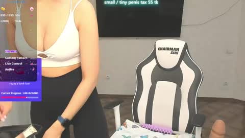 Vanessa online show from April 21, 5:20 pm