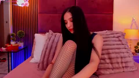 Vanessa Diamond online show from March 23, 7:14 am