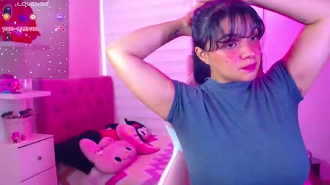 Vanesa online show from December 6, 7:33 pm