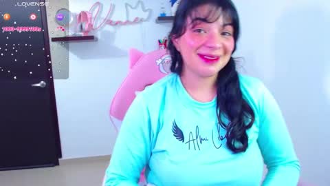 Vanesa online show from February 10, 9:25 pm