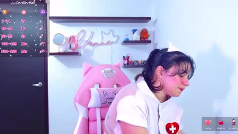 Vanesa online show from February 5, 8:57 pm