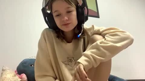 Viola online show from September 29, 12:43 pm