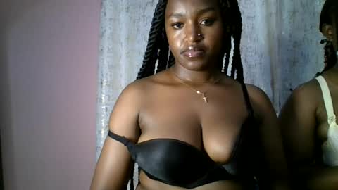vee_quest online show from July 25, 8:27 pm