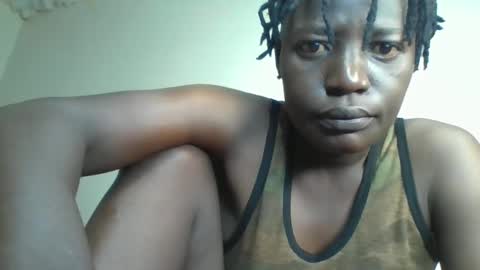 Vee tommy online show from December 2, 1:51 am