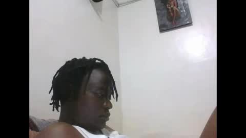 Vee tommy online show from March 27, 7:03 pm