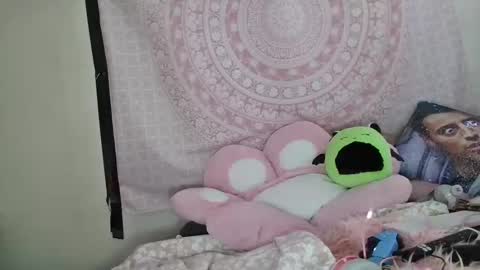 Snapshot of veelehanex3 chatting on February 12, 3:39 pm Veronica Lehane online show from February 12, 3:39 pm