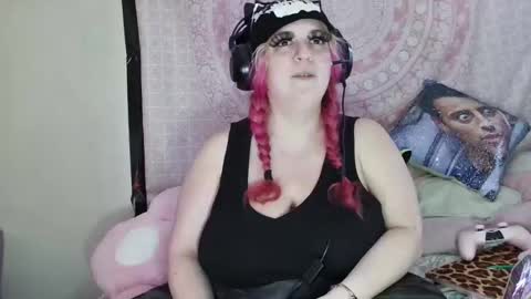 Snapshot of veelehanex3 chatting on January 26, 8:02 pm Veronica Lehane online show from January 26, 8:02 pm
