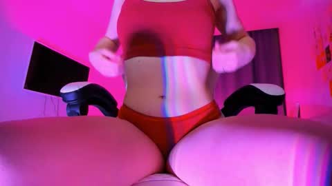 Emma online show from March 5, 4:08 am