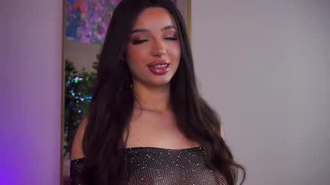 Velora online show from January 8, 7:18 pm