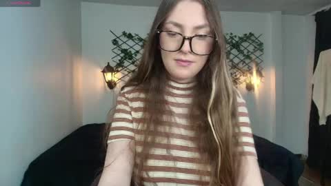 Sophi  online show from April 6, 12:43 am