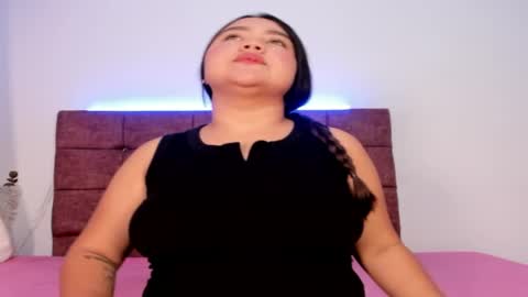 velvet online show from April 15, 10:38 am