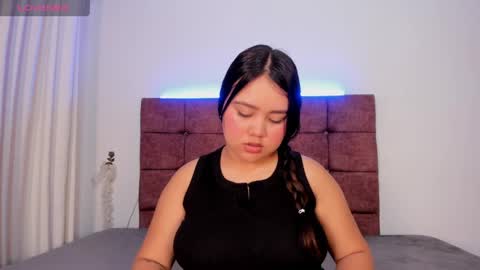 velvet online show from March 29, 11:09 am