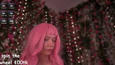 Polly online show from December 18, 6:23 pm