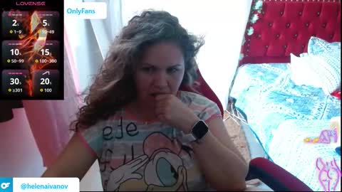 Snapshot of venecasexy44 chatting on September 20, 7:56 pm venecasexy44 online show from September 20, 7:56 pm