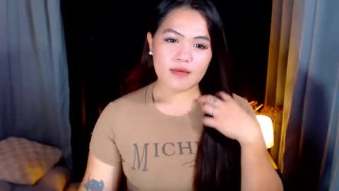 I am Colly Your mystery girl online show from June 5, 2:15 am
