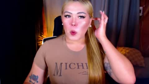 I am Colly Your mystery girl online show from July 11, 3:06 am