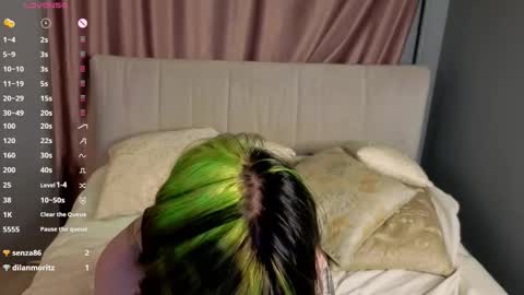 Erica online show from October 24, 8:16 pm