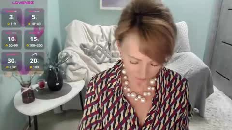 Helen online show from September 11, 6:14 am