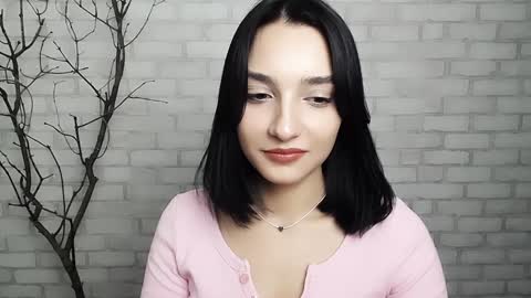 Snapshot of veryveryshygirl chatting on January 28, 9:41 am Ana online show from January 28, 9:41 am