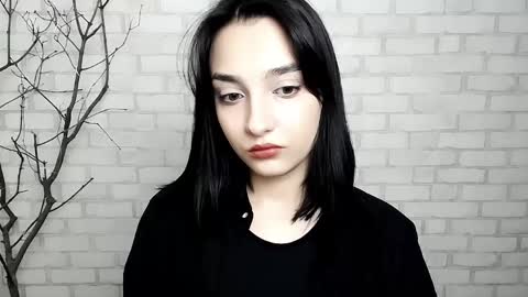 Snapshot of veryveryshygirl chatting on March 10, 9:12 am Ana online show from March 10, 9:12 am