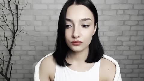 Snapshot of veryveryshygirl chatting on February 20, 7:01 am Ana online show from February 20, 7:01 am